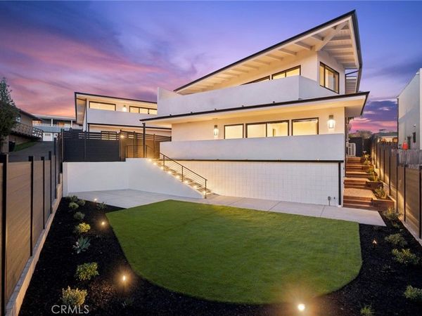 403 Serra Drive, Corona Del Mar, CA 92625