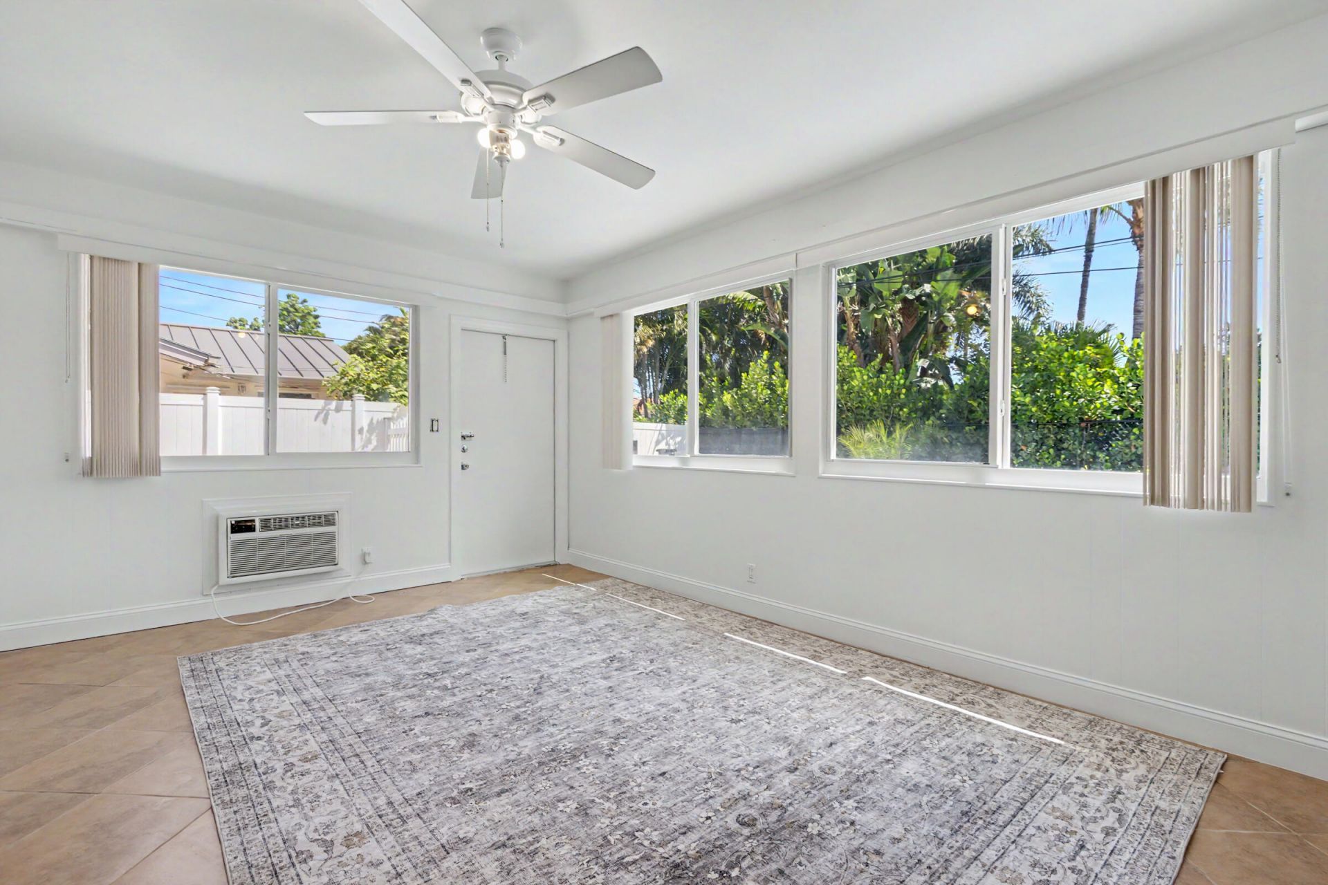 4800 NE 25th Avenue, Unit North Unit, Fort Lauderdale, FL 33308 Photo