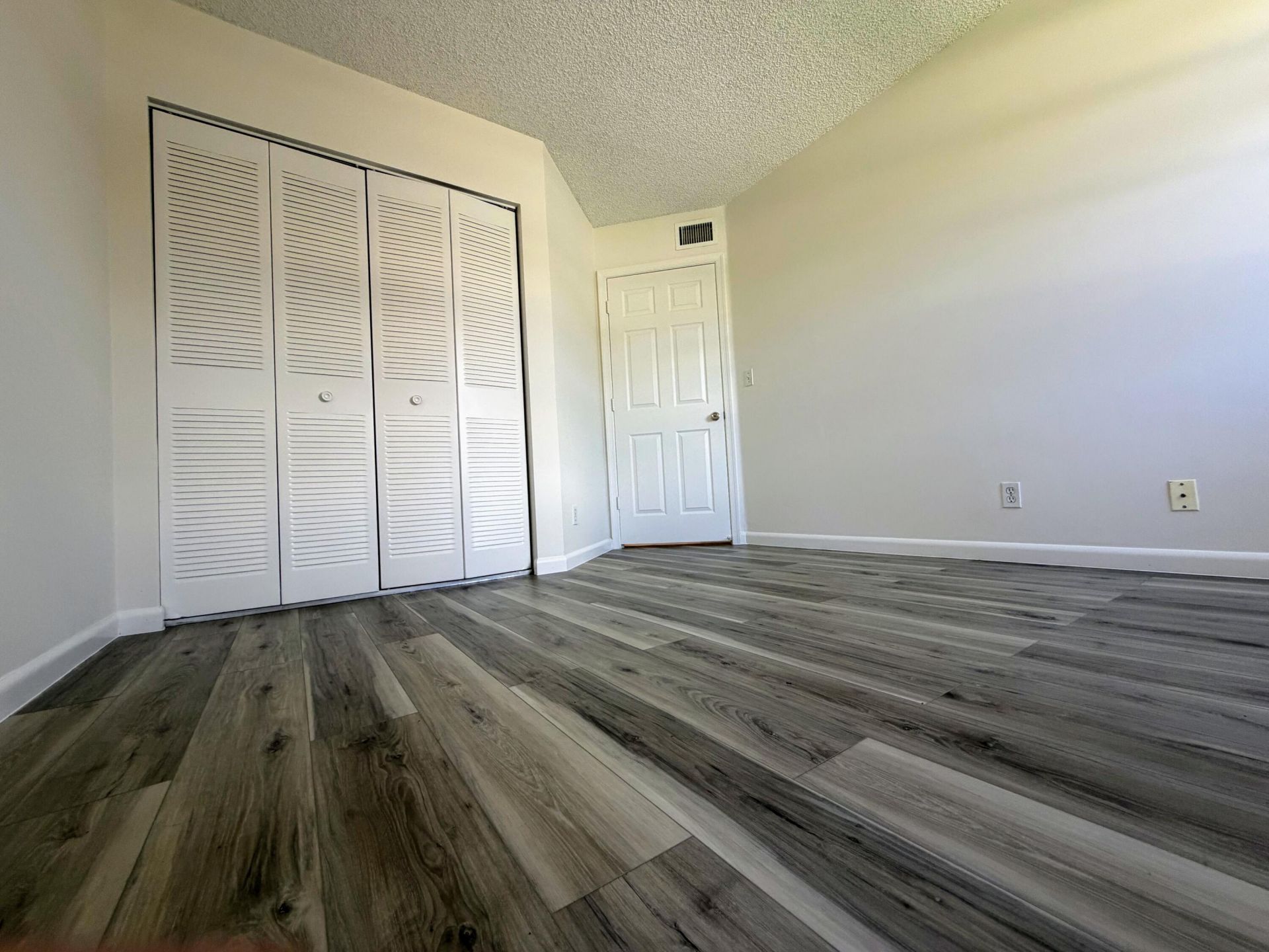3160 Leewood Terrace, Unit L115, Boca Raton, FL 33431 Photo