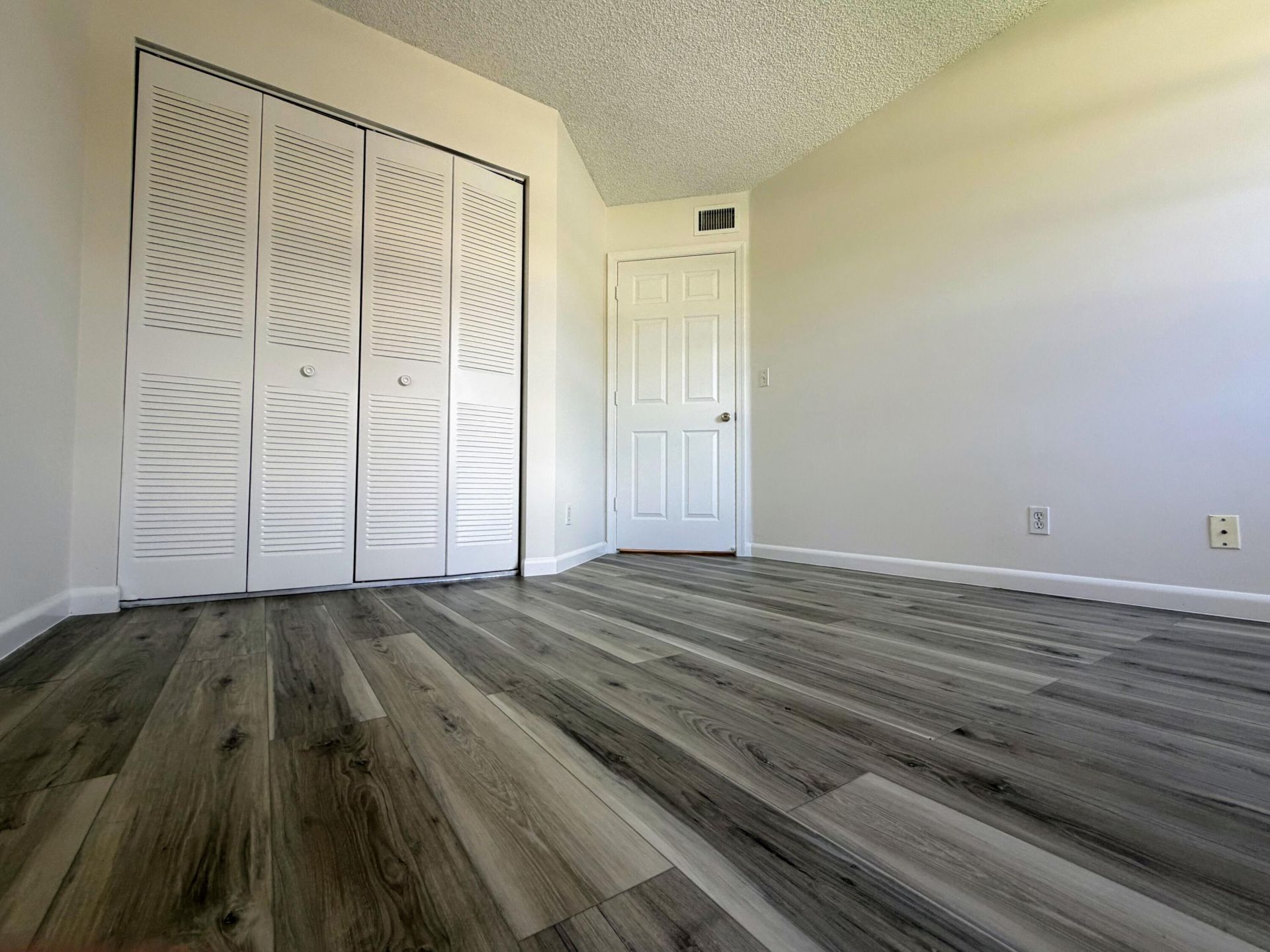 3160 Leewood Terrace, Unit L115, Boca Raton, FL 33431 Photo