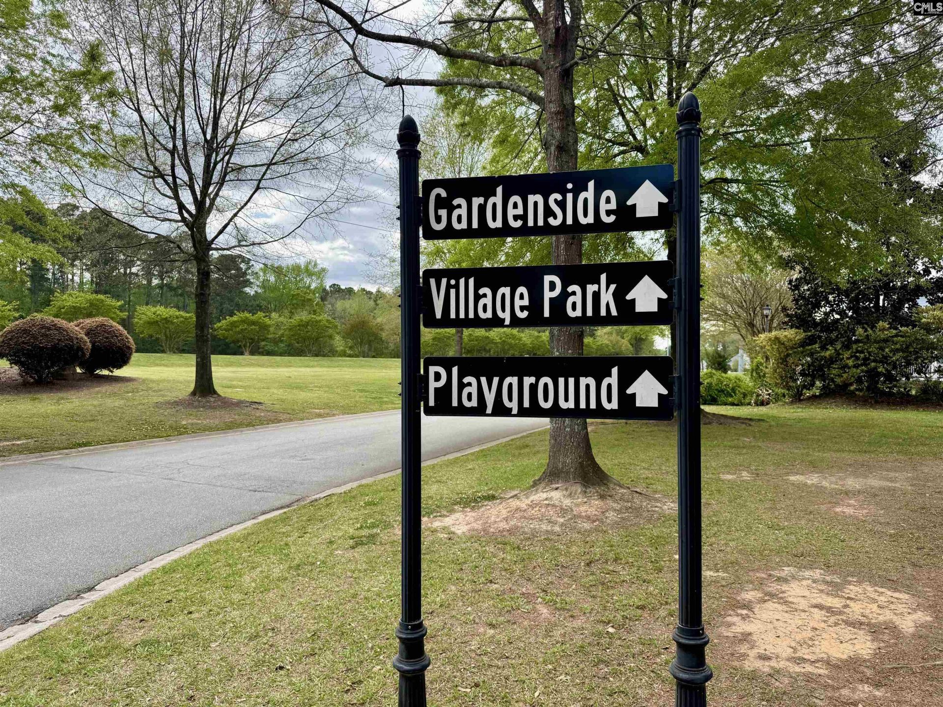 200 Clubside Drive  Photo 11