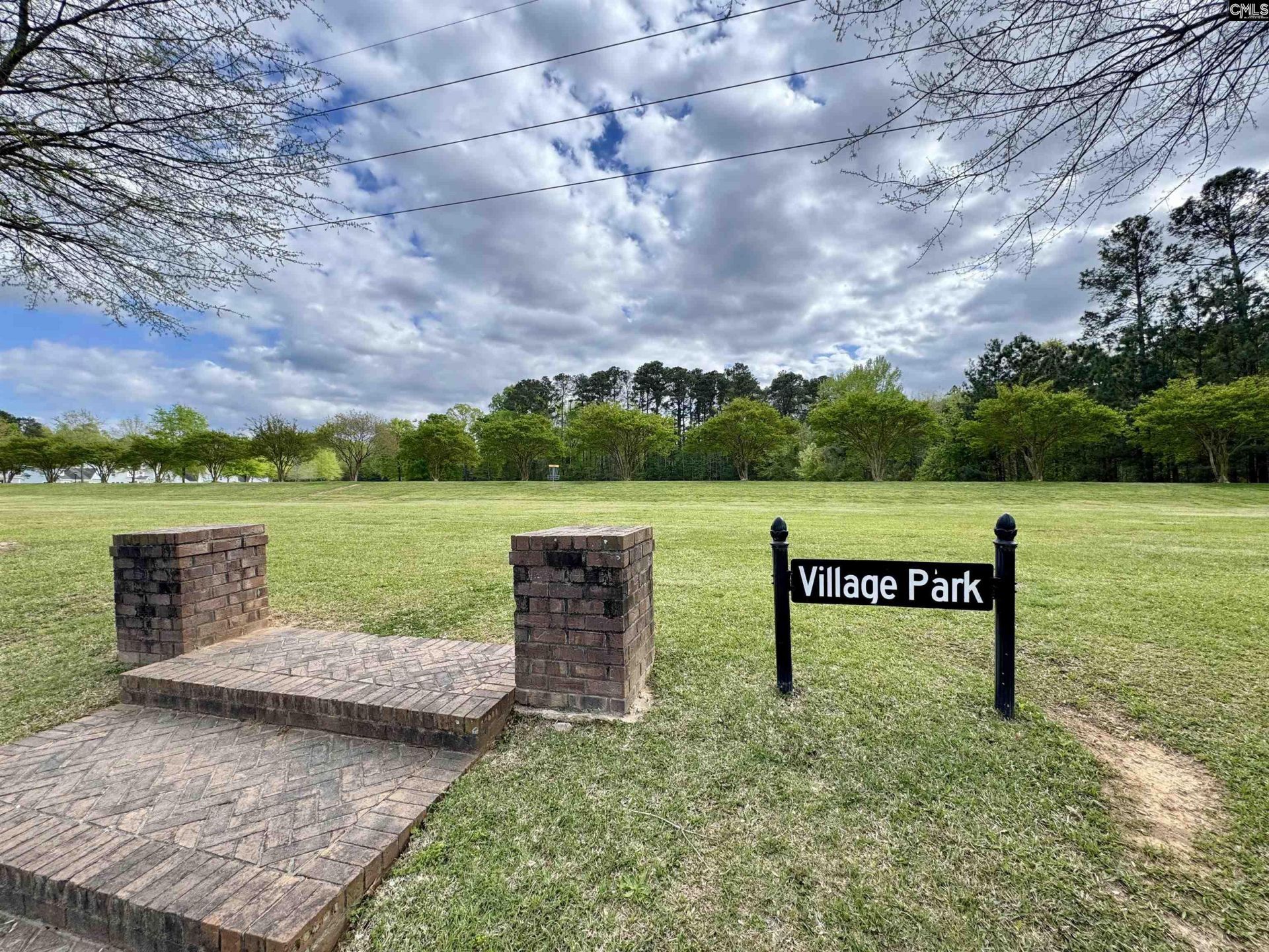 200 Clubside Drive  Photo 8