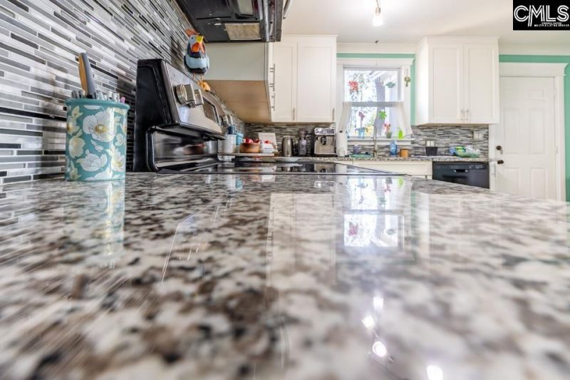 1400 B Avenue  Photo 15