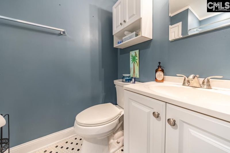 1400 B Avenue  Photo 23