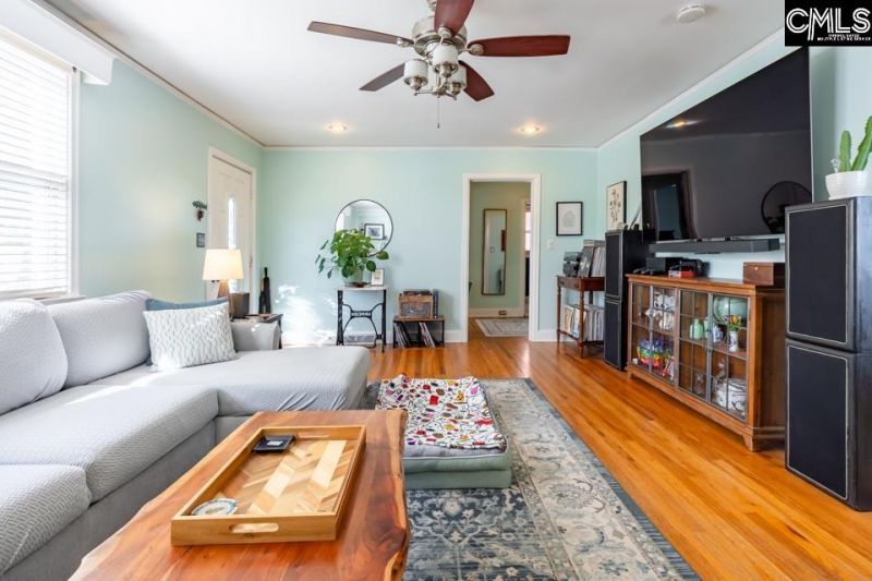 1400 B Avenue  Photo 5