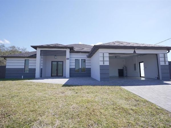 1602 Johns AVE, LEHIGH ACRES, FL 33972
