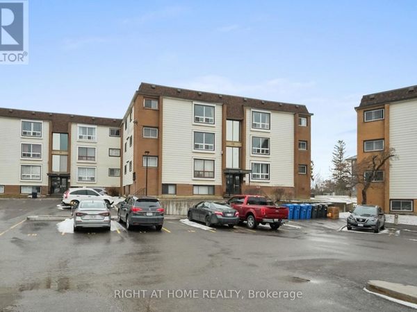 898 Elmsmere Road, Unit 11, Ottawa, ON K1J7T6