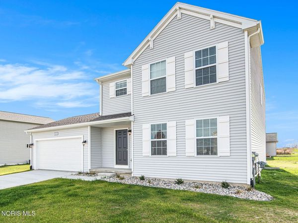 1067 Seneca Drive, Wauseon, OH 43567