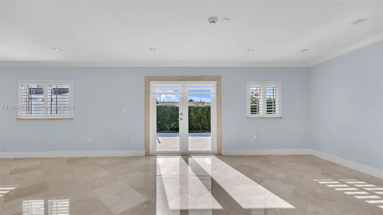 2900 SW 92nd Ave, Unit 2900, Miami, FL 33165 Photo