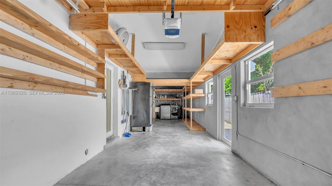 2900 SW 92nd Ave, Unit 2900, Miami, FL 33165 Photo