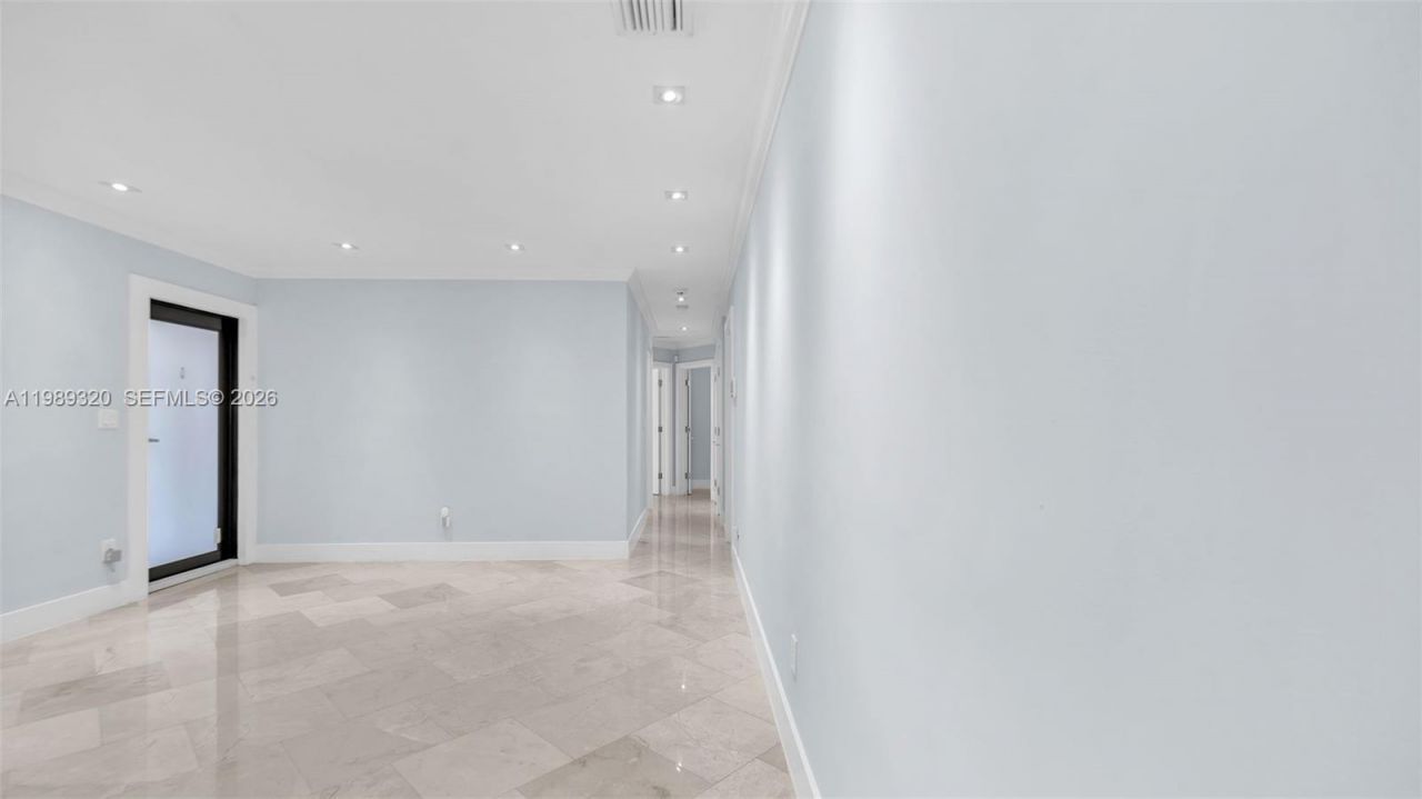 2900 SW 92nd Ave, Unit 2900, Miami, FL 33165 Photo