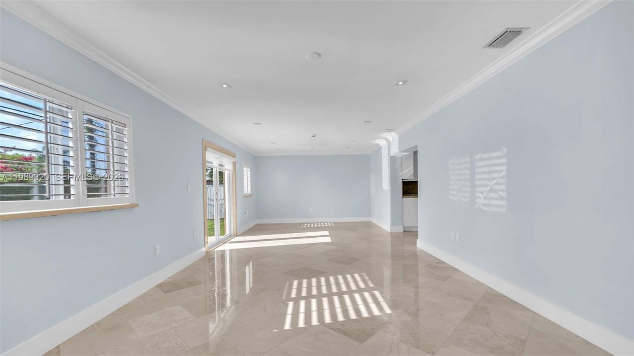 2900 SW 92nd Ave, Unit 2900, Miami, FL 33165 Photo