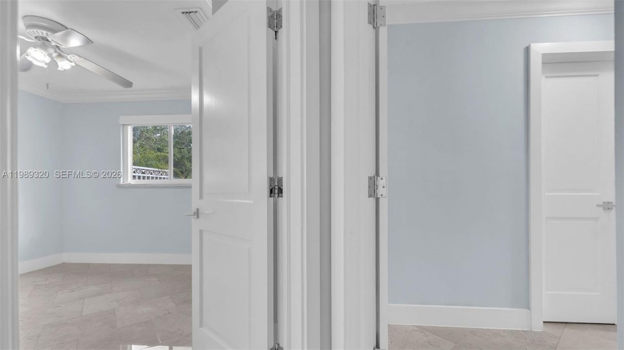 2900 SW 92nd Ave, Unit 2900, Miami, FL 33165 Photo