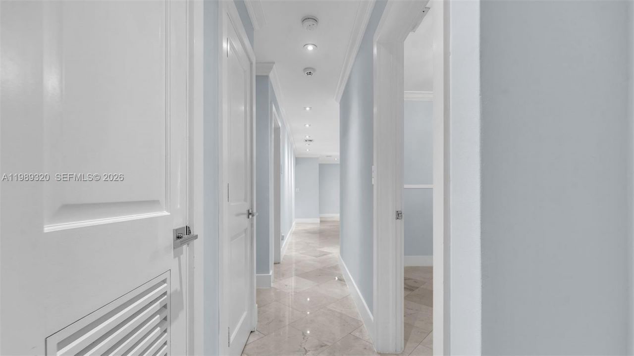 2900 SW 92nd Ave, Unit 2900, Miami, FL 33165 Photo