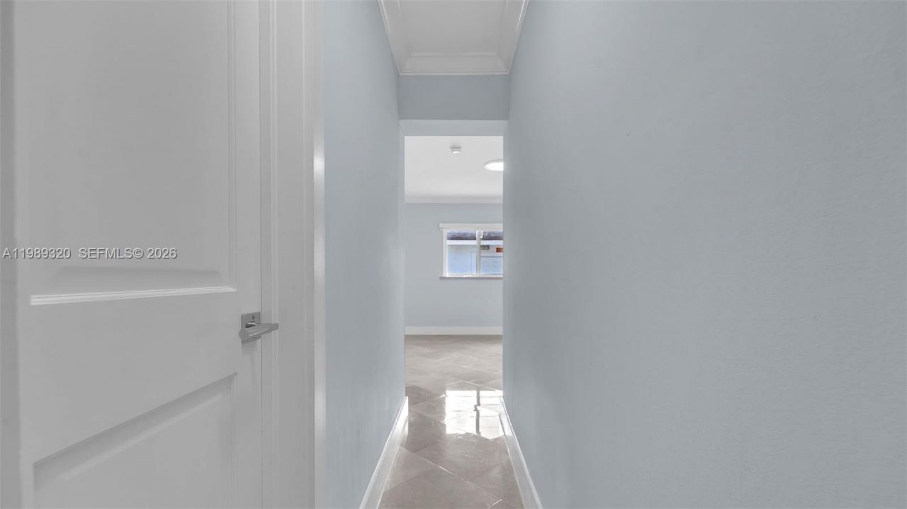 2900 SW 92nd Ave, Unit 2900, Miami, FL 33165 Photo