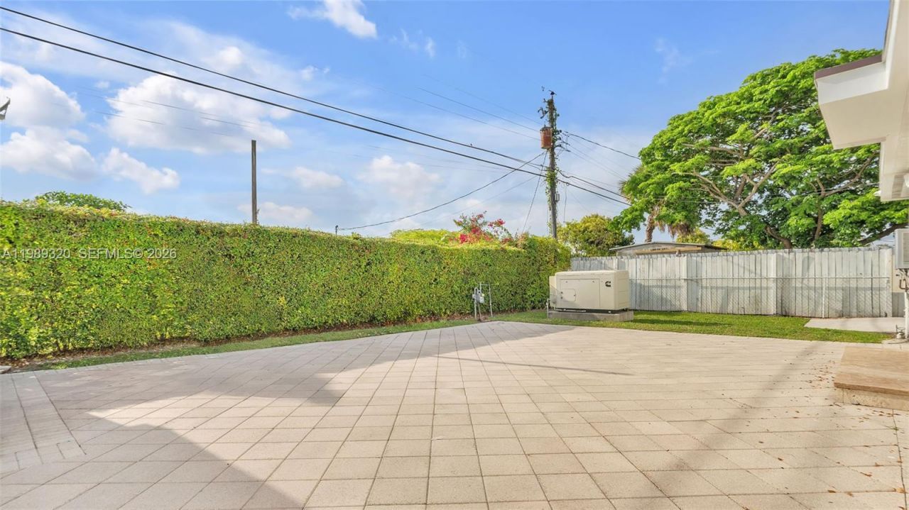 2900 SW 92nd Ave, Unit 2900, Miami, FL 33165 Photo