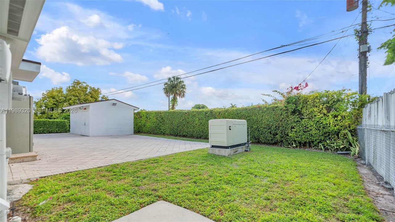 2900 SW 92nd Ave, Unit 2900, Miami, FL 33165 Photo