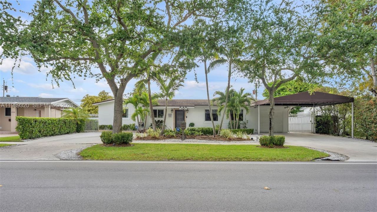 2900 SW 92nd Ave, Unit 2900, Miami, FL 33165 Photo