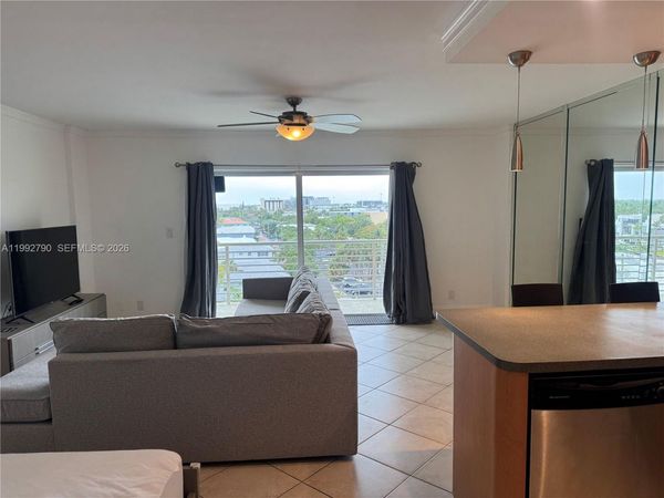 2900 NE 30th St, Unit B7, Fort Lauderdale, FL 33306
