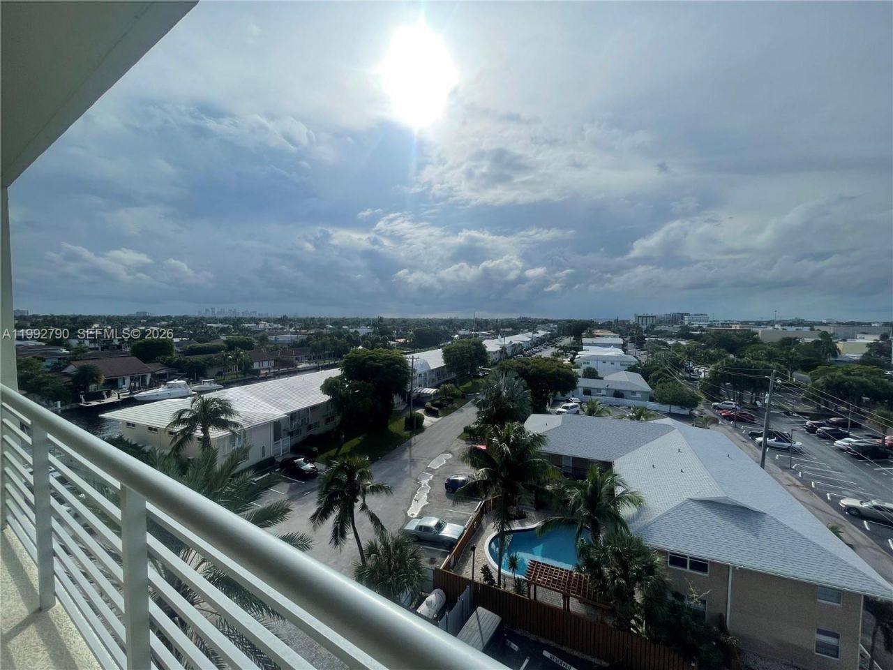 2900 NE 30th St, Unit B7, Fort Lauderdale, FL 33306 Photo