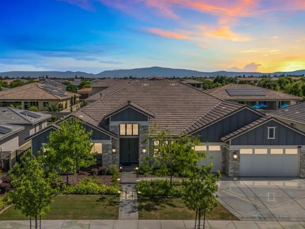 3702 Marian Way, Bakersfield, CA 93311