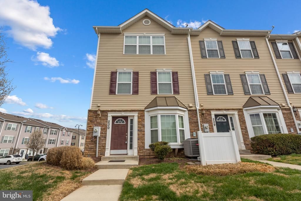 1914 LENNOX DRIVE , ELDERSBURG, MD 21784