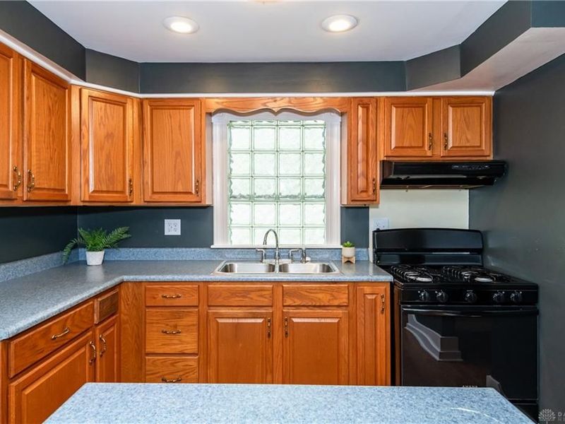 3509 E 2nd Street, Dayton, OH 45403 Photo 8