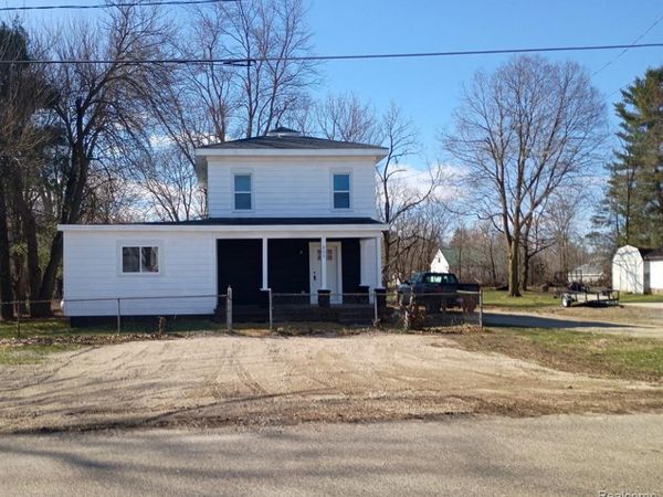 203 E Commercial Street , Norvell Twp, MI 49263