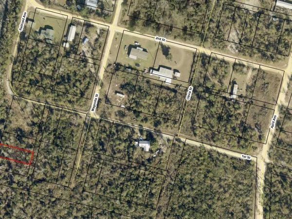 LOT 5 BLK 9 1st Street, Fountain, FL 32438