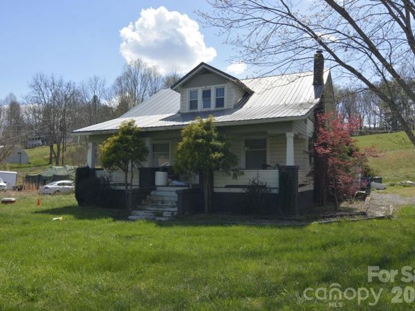 2710 New Leicester Highway , Leicester, NC 28748