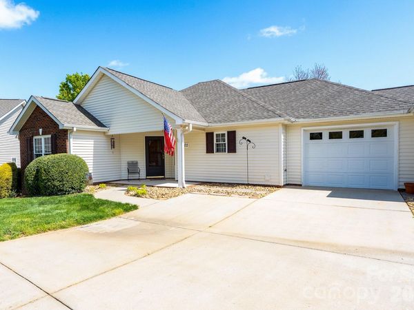 102 KESWICK Lane , Unit 131, Mooresville, NC 28117