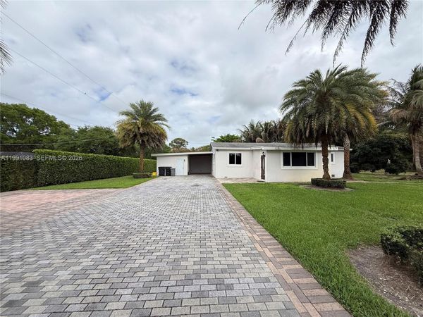 5488 Fearnley Rd, Lake Worth, FL 33467