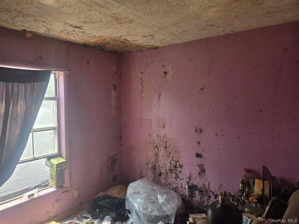 2105 Seward Avenue , Bronx, NY 10473