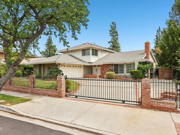 10856 Topeka Drive, Porter Ranch, CA 91326