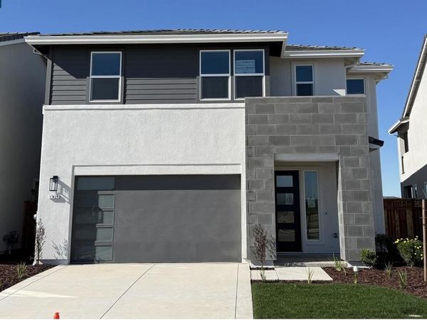 17429 Bushwick Lane, Lathrop, CA 95330