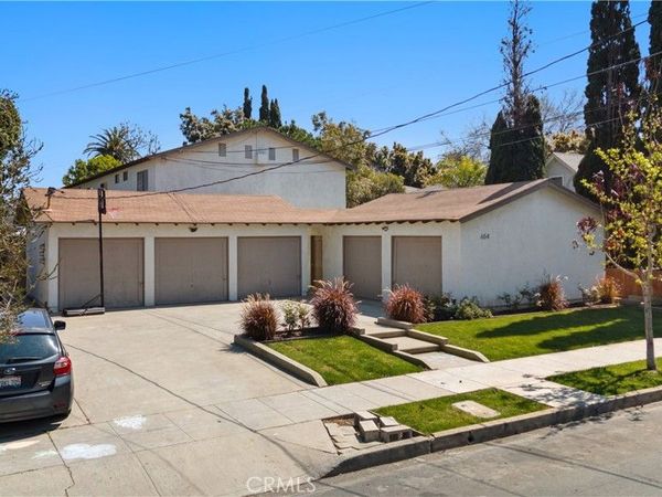 654 Ohio Avenue, Unit 2, Long Beach, CA 90814