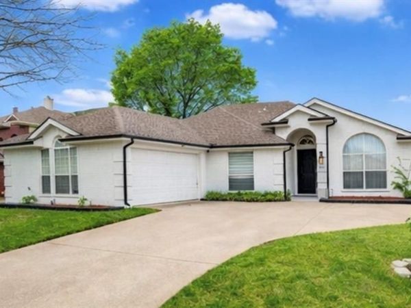 1811 Country Walk Lane, Wylie, TX 75098