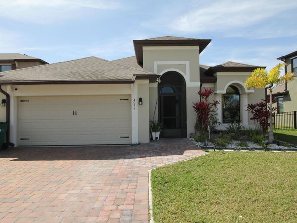 4596 Broomsedge Circle, West Melbourne, FL 32904