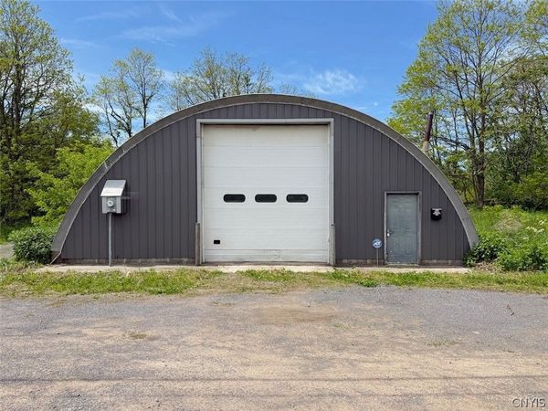 1559 County Route 48, Lacona, NY 13083