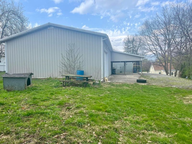 1055 Hart Road , Columbus, OH 43223 Photo 12