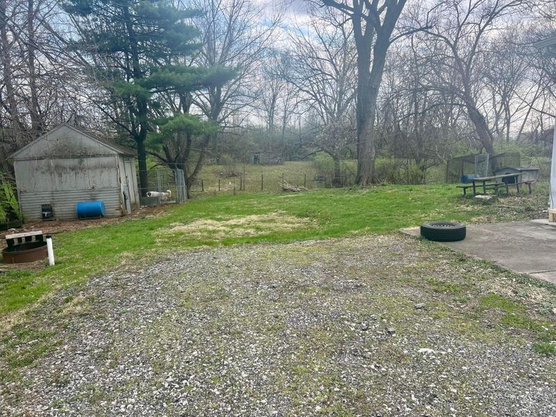 1055 Hart Road , Columbus, OH 43223 Photo 13