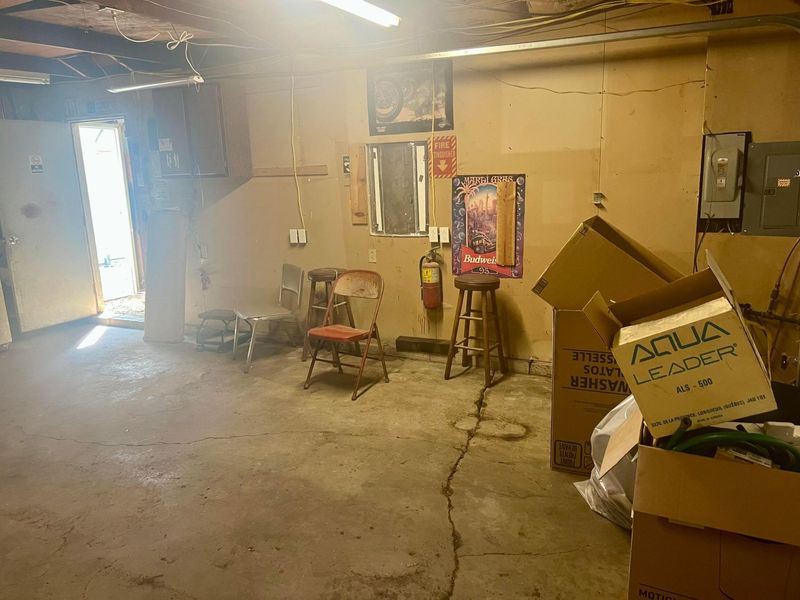 1055 Hart Road , Columbus, OH 43223 Photo 17