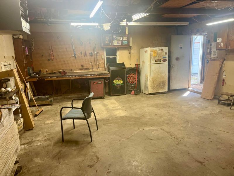 1055 Hart Road , Columbus, OH 43223 Photo 20