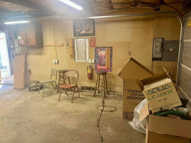 1055 Hart Road , Columbus, OH 43223 Photo 21