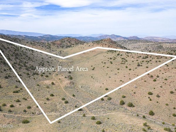 22100 Flowery Road, Reno, NV 89521