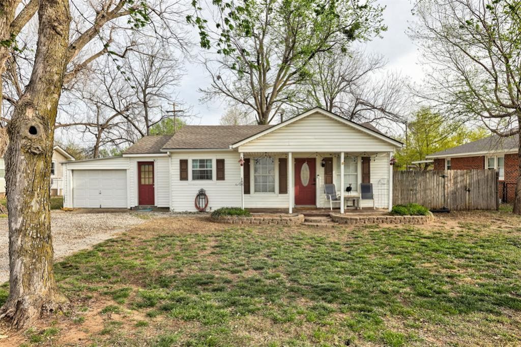 405 W Main Street, Jones, OK 73049 Main Photo