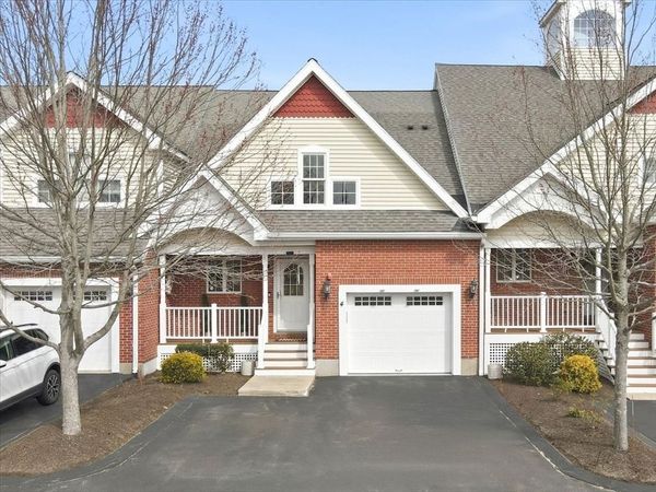 4 Dexter Rd, Unit 4, Foxboro, MA 02035