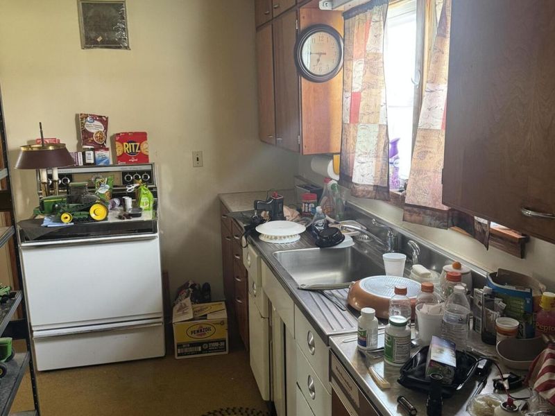 35 N Church Street, South Charleston, OH 45368 Photo 11