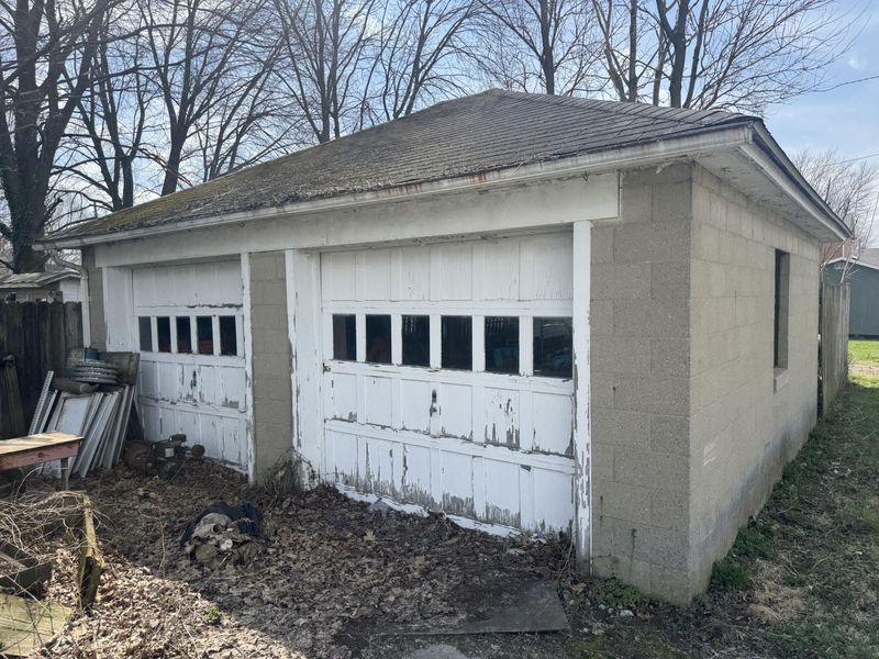 35 N Church Street, South Charleston, OH 45368 Photo 4