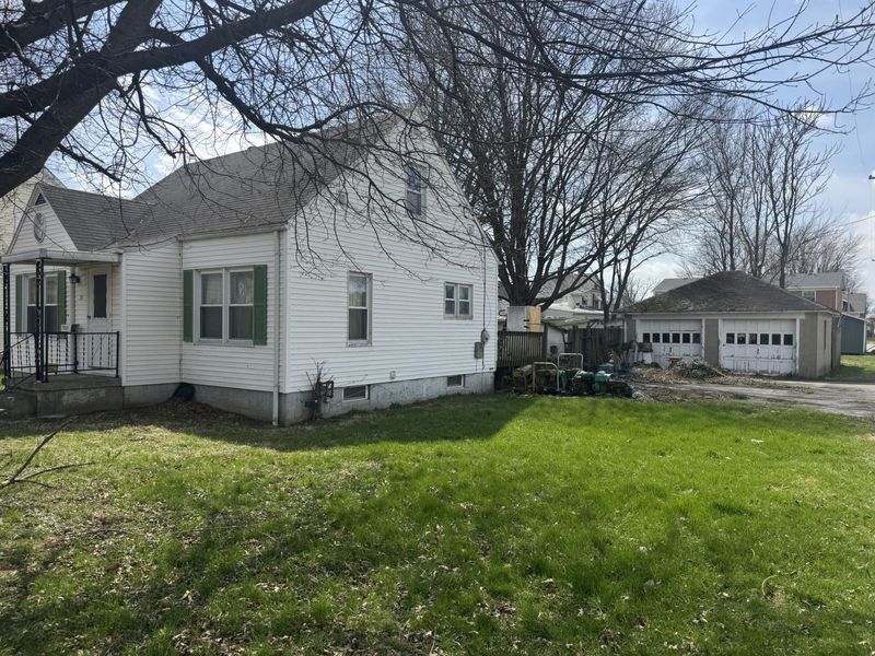 35 N Church Street, South Charleston, OH 45368 Photo 9